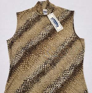 Essentials style brand Mock neck tee